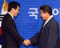 DPJ's Kan meets with S. Korean President-elect Roh